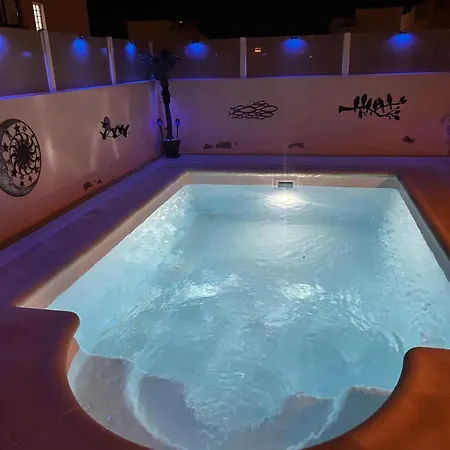 Rosa Luxury 2 Bed 2 Bath With Private Pool, Patio * Πλάγια Μπλάνκα